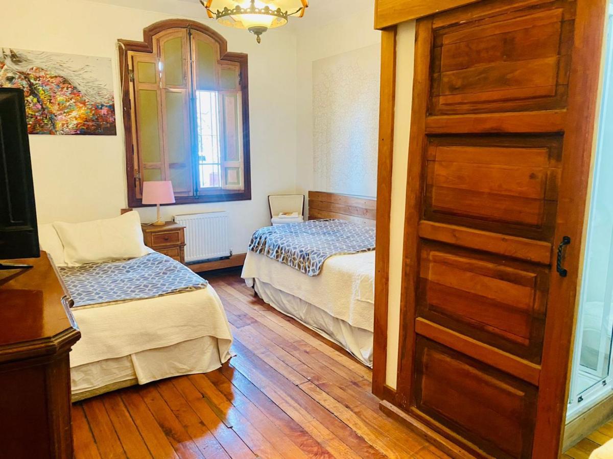 Hostal La Casita Santiago Exterior photo